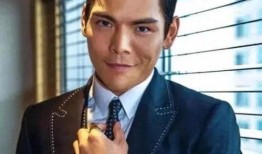 向佐最新爆料新闻联播,新闻联播背后的故事